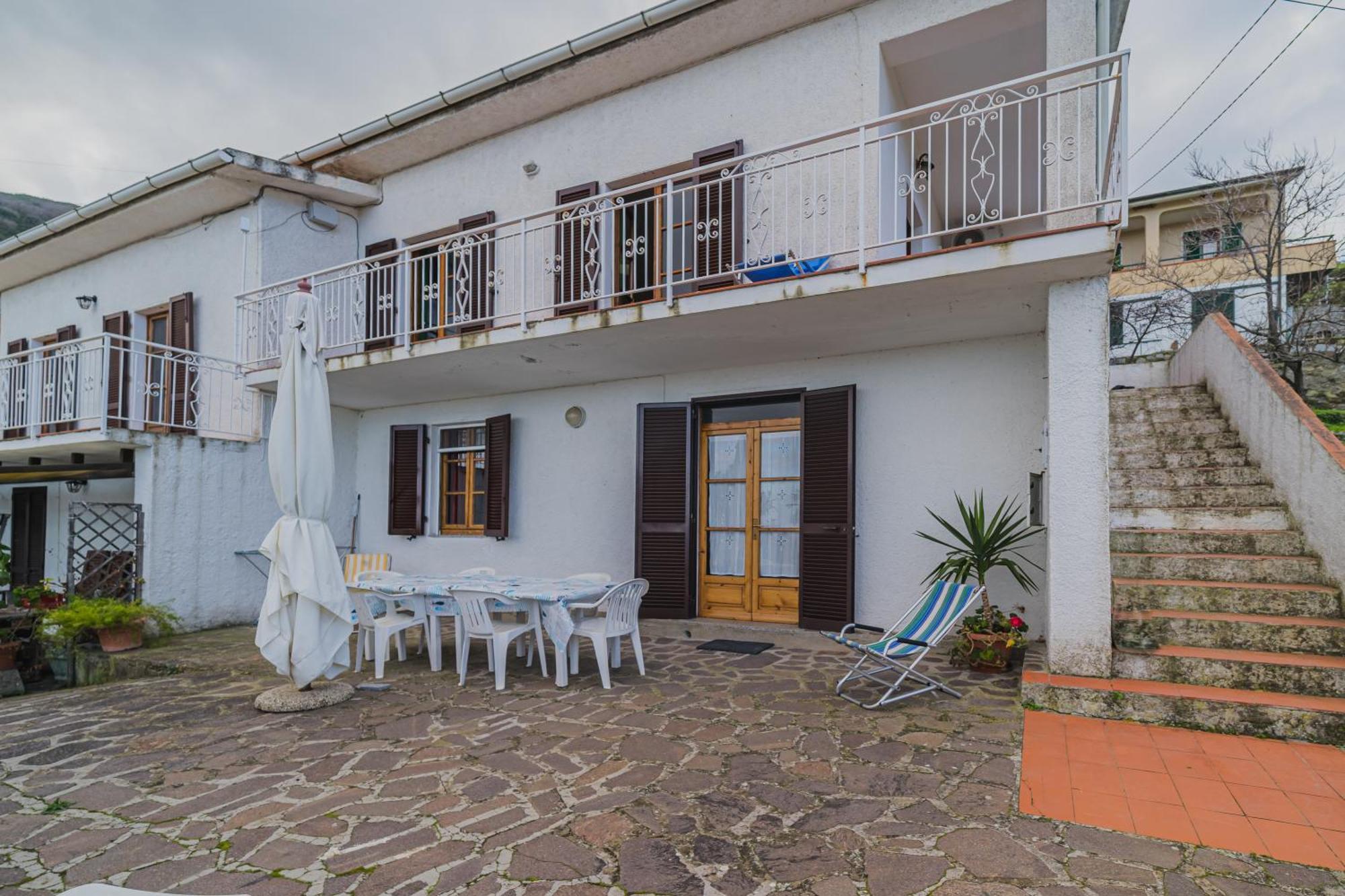 Appartamenti Casa Sant'Andrea - Goelba Luaran gambar